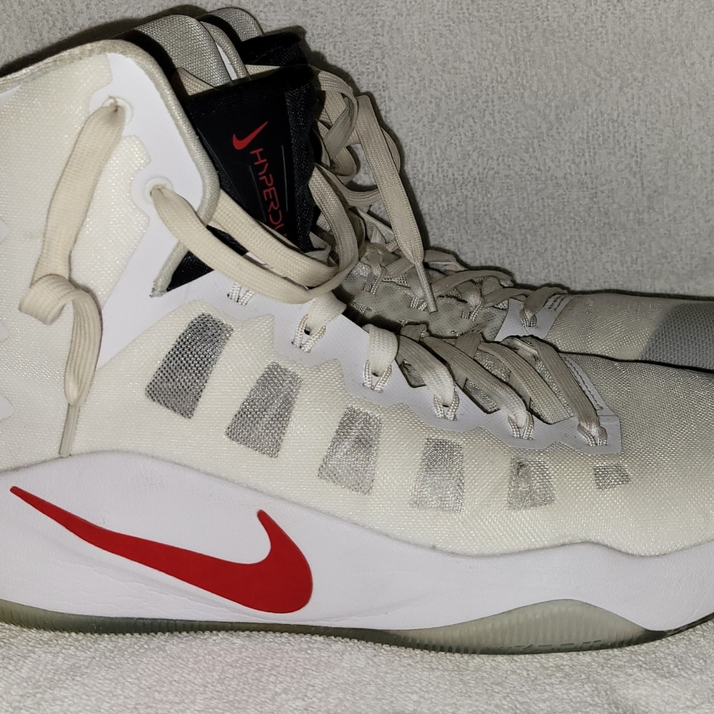NIKE Women's size 9.5 white/red high top Basketball Shoes